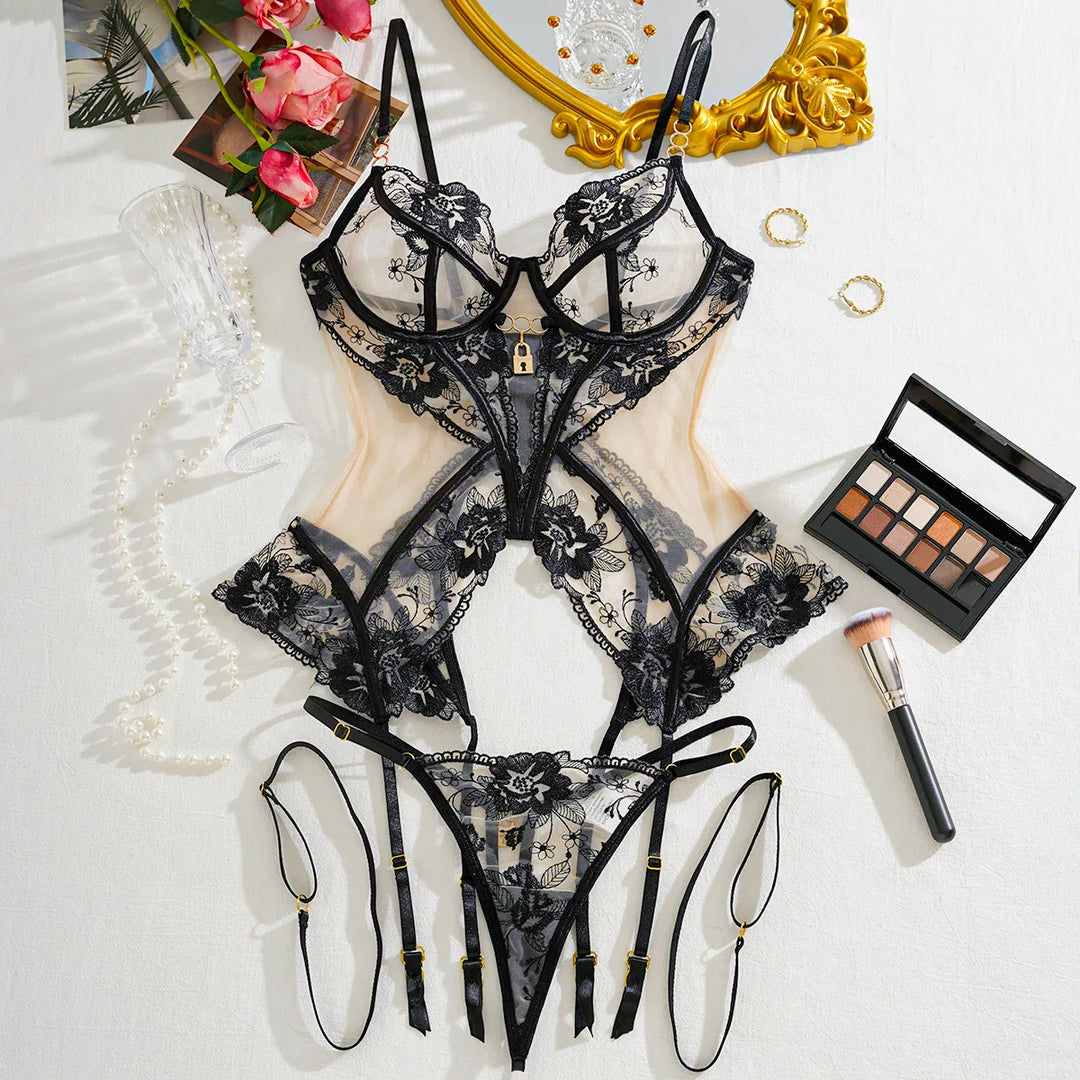 Luxe Lock Lace Lingerie Set