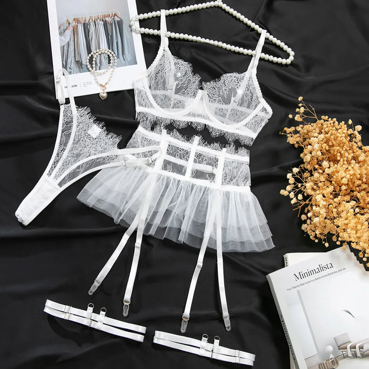 Eyelash Lace Ruffle Garter Set